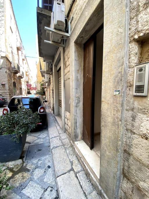 Luxury Suite In Bari City Center Exterior photo